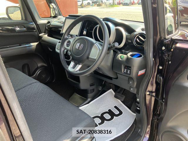 Honda N BOX CUSTOM 2015-06 306592-10