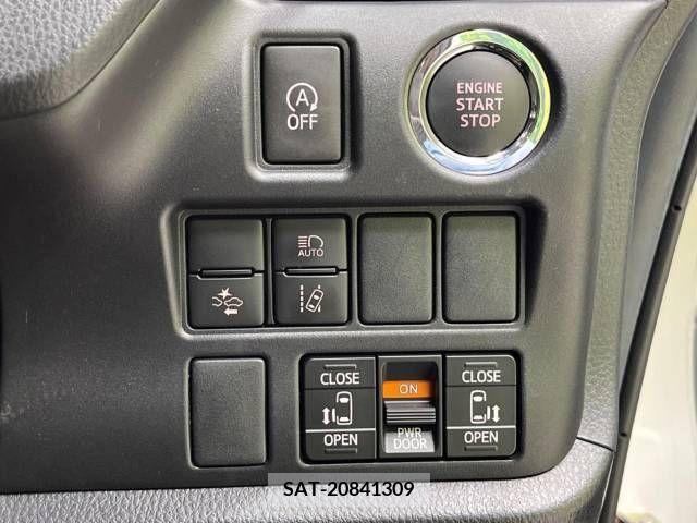 Toyota VOXY 2021-06 321684-4