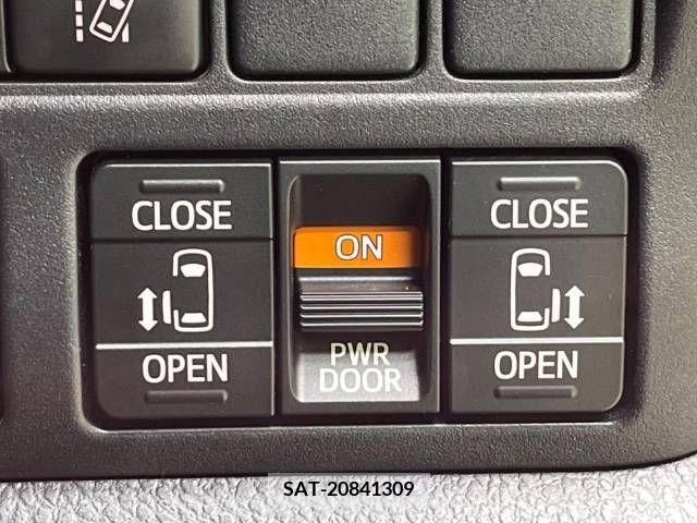 Toyota VOXY 2021-06 321684-3