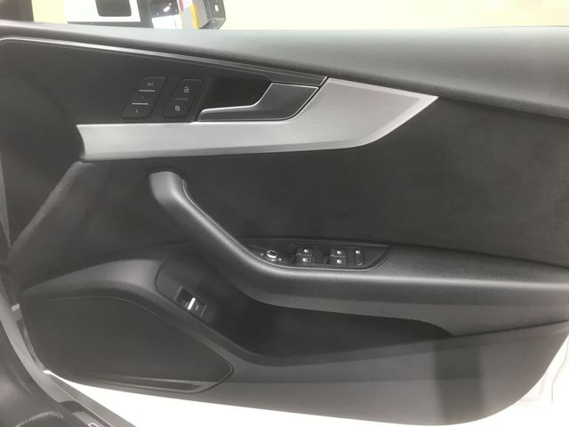 Audi A5 2019-03 29293-15