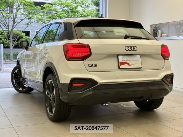 Audi Q2 2023-08 318014-5