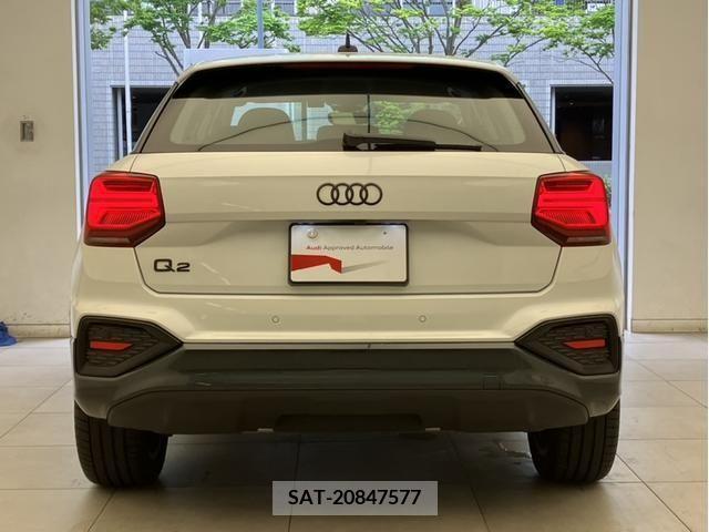 Audi Q2 2023-08 318014-3