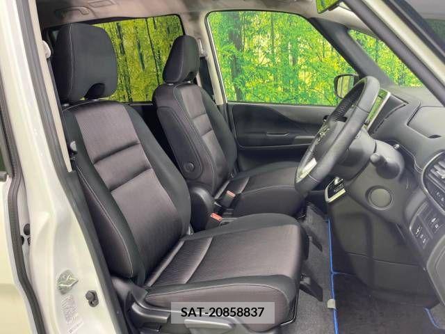 Nissan SERENA 2019-04 284155-8