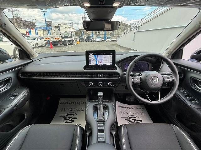 Honda ZR-V 2022-11 27732-1