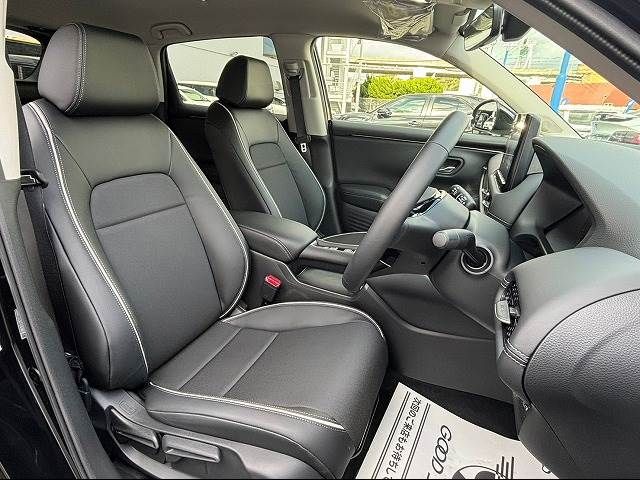 Honda ZR-V 2022-11 27732-4