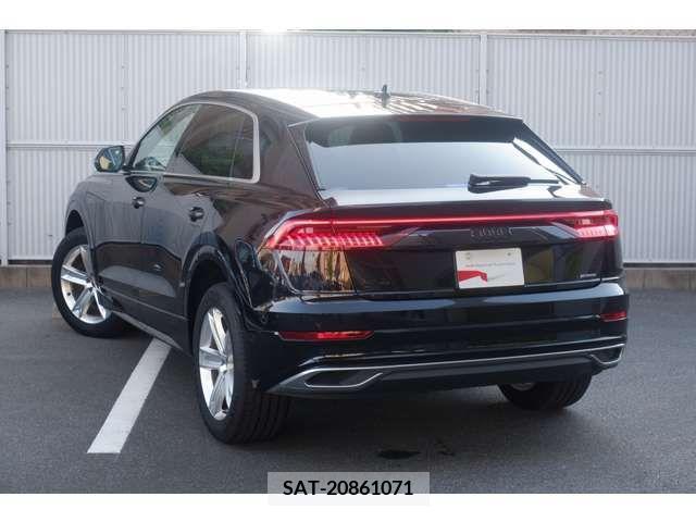 Audi Q8 2021-05 356615-2