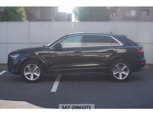 Audi Q8 2021-05 356615-1