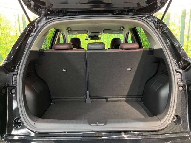 Nissan AURA 2023-06 192198-10