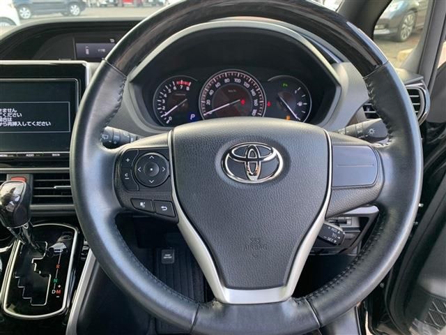 Toyota ESQUIRE 2020-01 183856-22