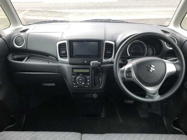 Suzuki SPACIA 2017-10 3704-8