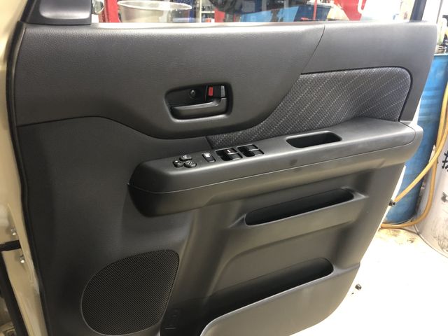 Suzuki SPACIA 2017-10 3704-12