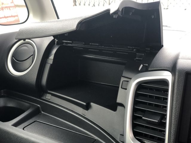 Suzuki SPACIA 2017-10 3704-25