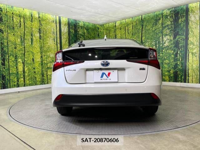 Toyota PRIUS 2019-02 207460-15