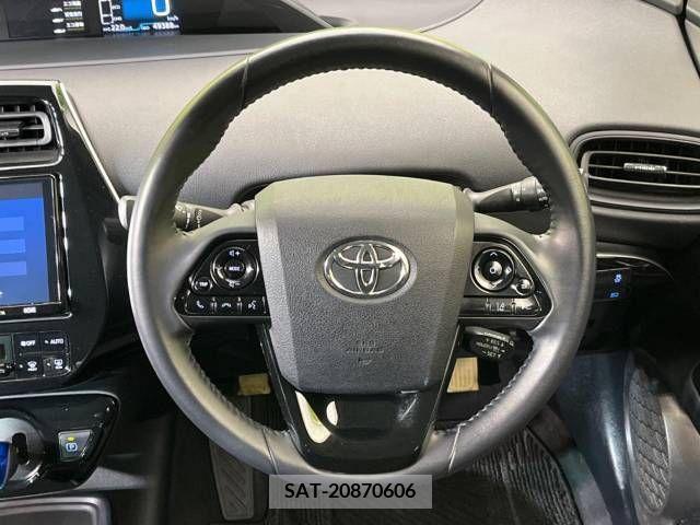 Toyota PRIUS 2019-02 207460-11