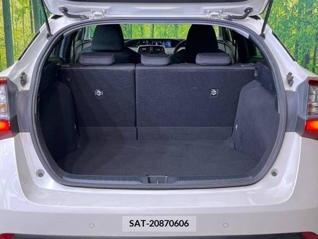 Toyota PRIUS 2019-02 207460-10