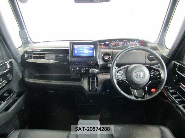 Honda N BOX 2021-12 220893-1