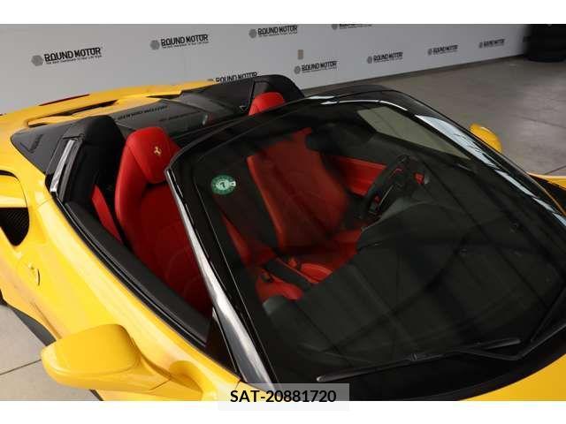 Ferrari 488 Spider 2017-04 337283-11