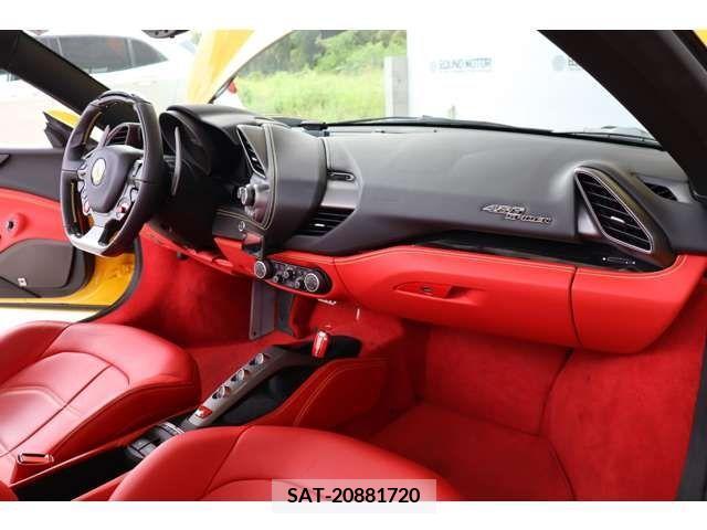 Ferrari 488 Spider 2017-04 337283-1
