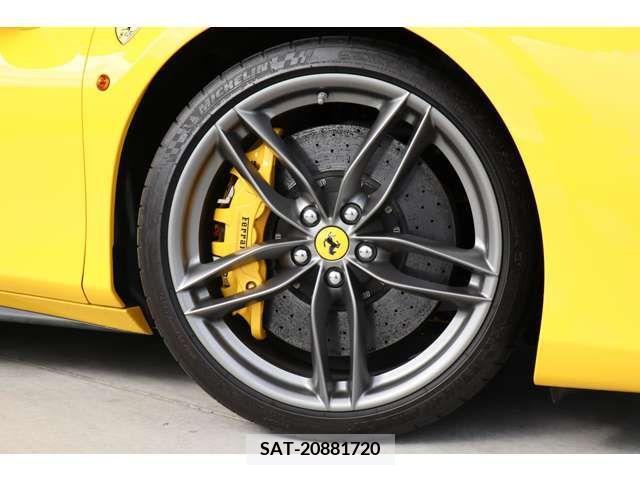 Ferrari 488 Spider 2017-04 337283-9