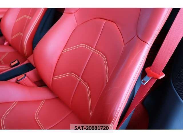 Ferrari 488 Spider 2017-04 337283-21