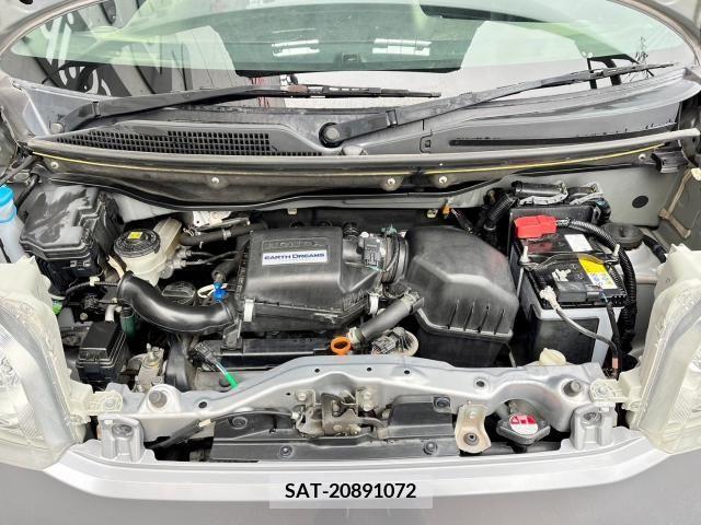 Honda N BOX 2017-07 278742-27