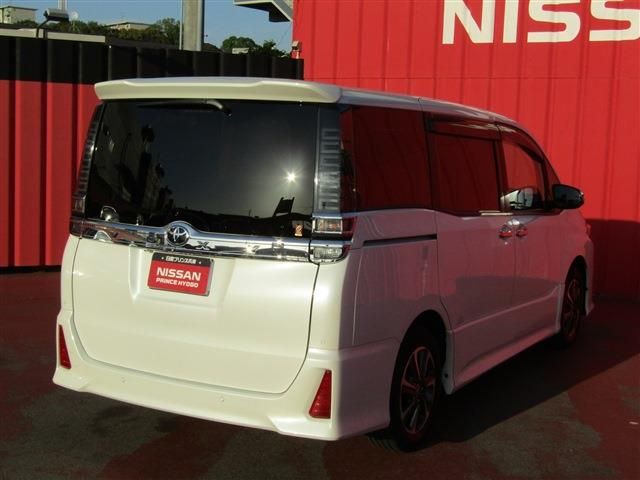 Toyota VOXY 2020-11 2356-21