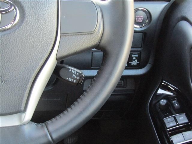 Toyota VOXY 2020-11 2356-14