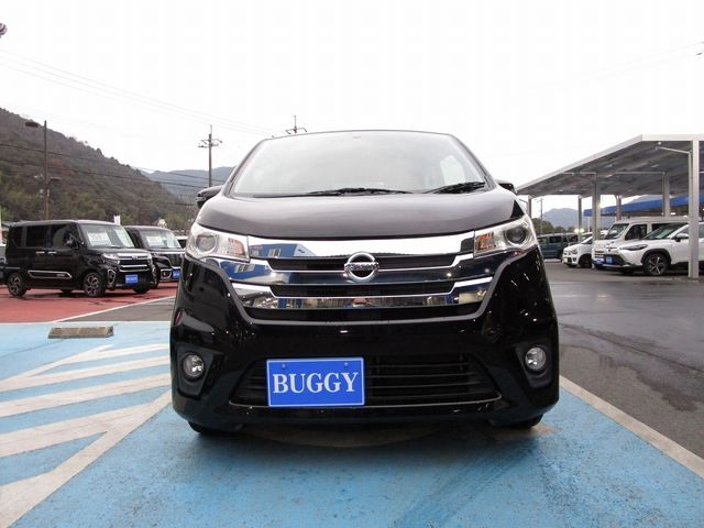 Nissan DAYZ 2014-04 3729-1