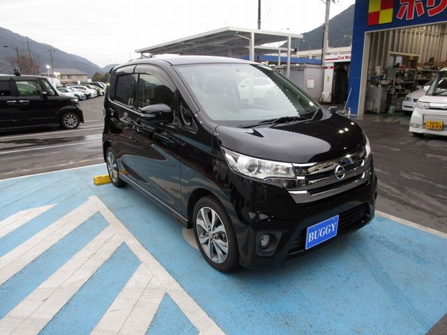Nissan DAYZ 2014-04 3729-2