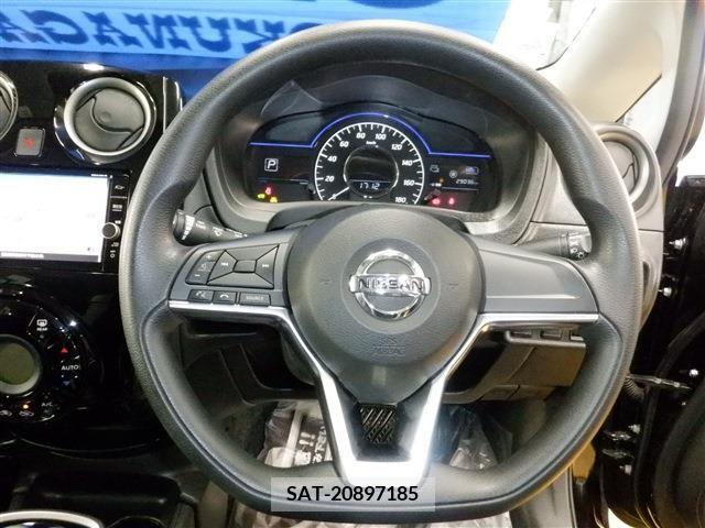 Nissan NOTE 2018-08 247997-15