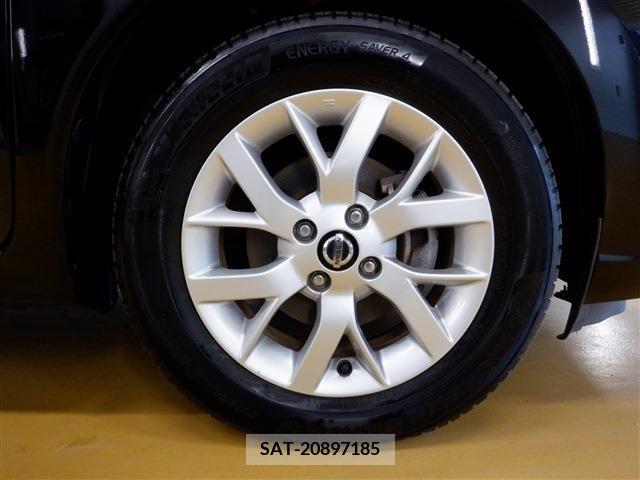 Nissan NOTE 2018-08 247997-22