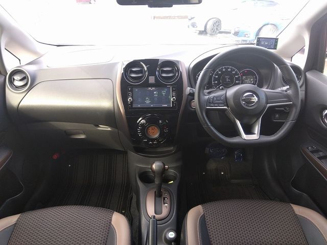 Nissan NOTE 2017-02 189209-2