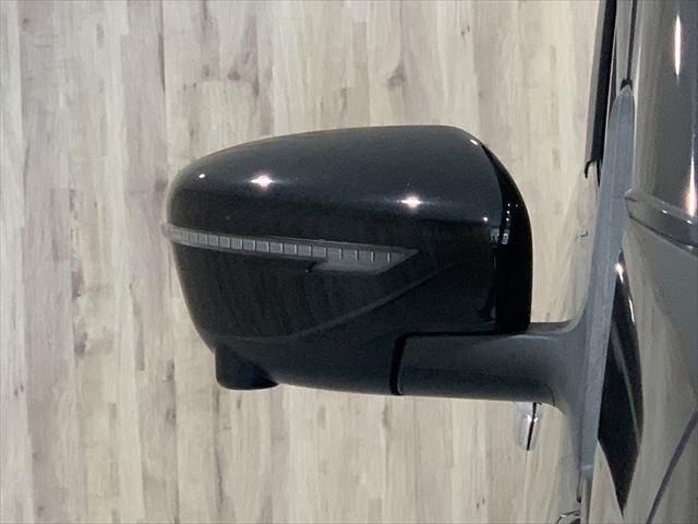 Nissan SERENA 2018-09 6986-13