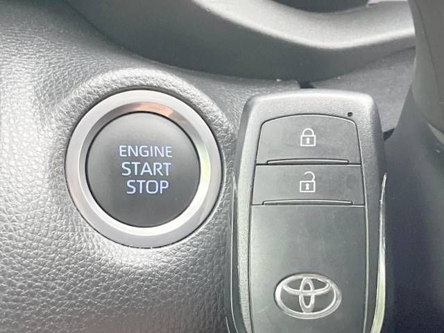 Toyota YARIS CROSS 2023-03 187353-6