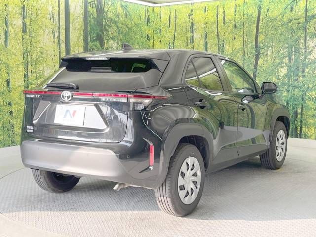 Toyota YARIS CROSS 2023-03 187353-17