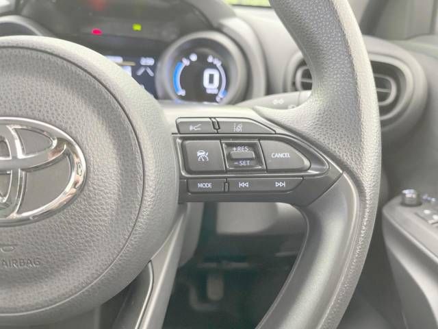 Toyota YARIS CROSS 2023-03 187353-5