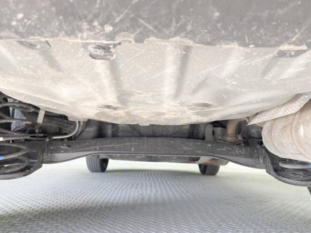 Toyota YARIS CROSS 2023-03 187353-19