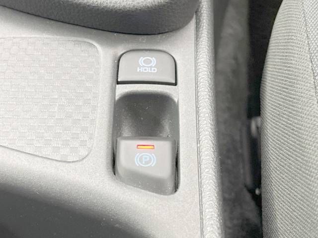 Toyota YARIS CROSS 2023-03 187353-7