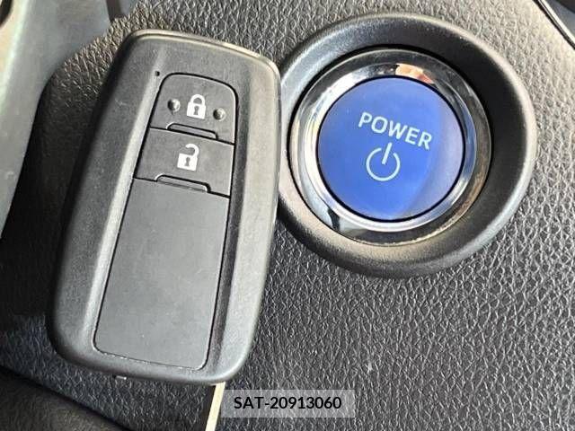 Toyota C-HR 2017-07 374875-7
