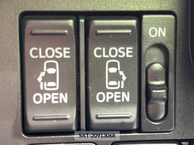 Toyota ROOMY 2018-06 348114-5