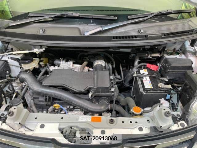 Toyota ROOMY 2018-06 348114-17