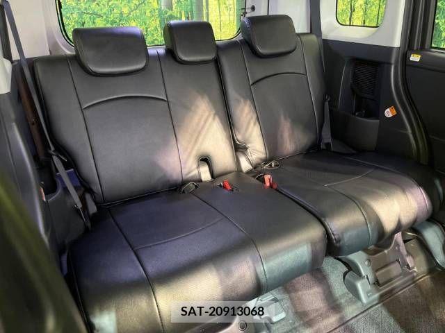 Toyota ROOMY 2018-06 348114-9