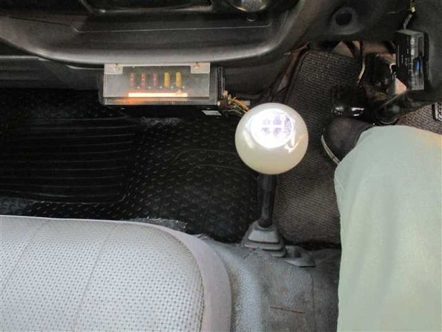Mazda BONGO TRUCK 2005-03 1724-9