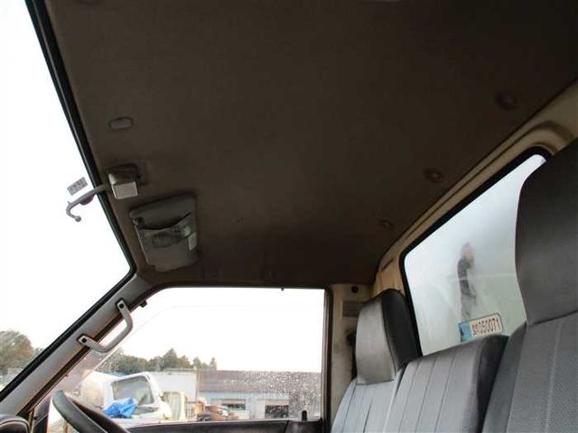 Mazda BONGO TRUCK 2005-03 1724-15