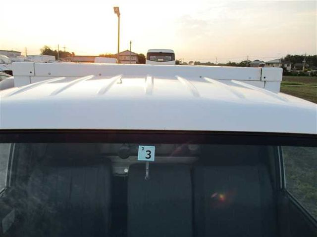 Mazda BONGO TRUCK 2005-03 1724-29