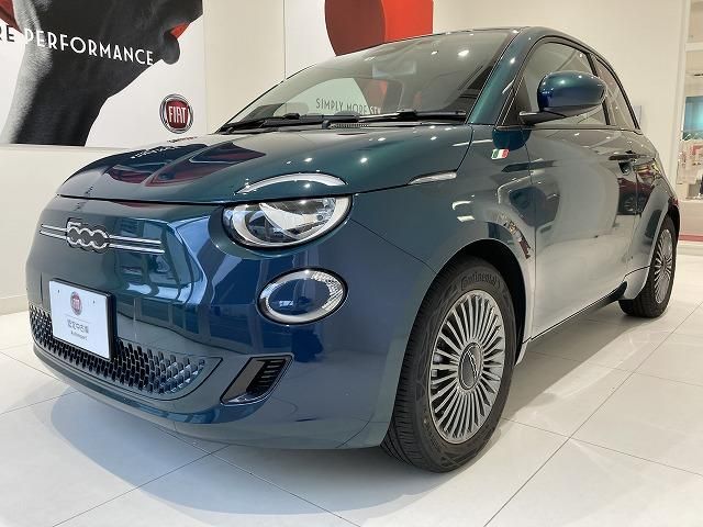 Fiat 500 2022-06 24749-0
