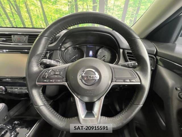 Nissan X-TRAIL 2019-05 330822-11