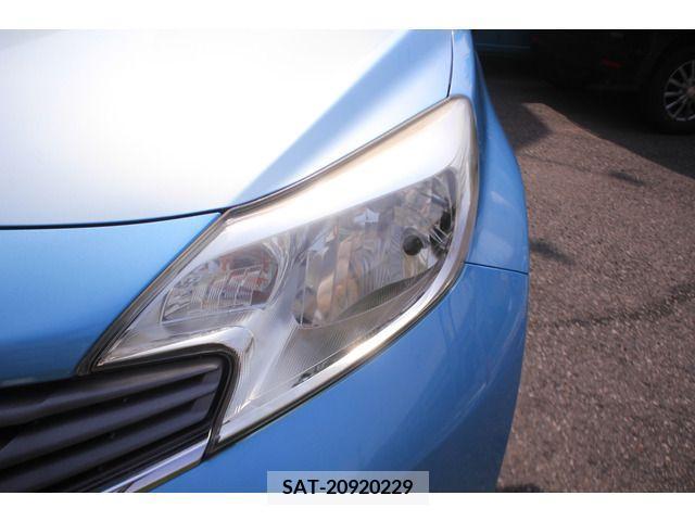 Nissan NOTE 2013-09 242696-11