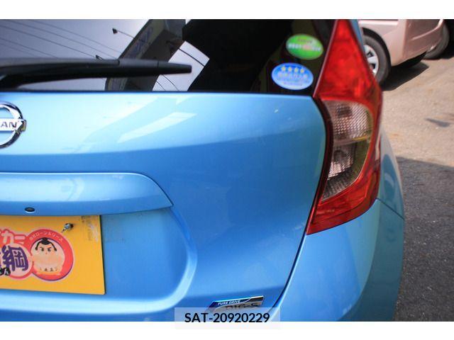 Nissan NOTE 2013-09 242696-15