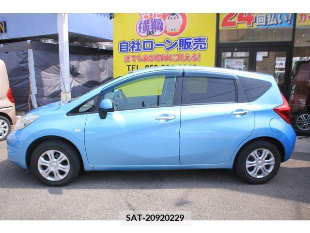 Nissan NOTE 2013-09 242696-17